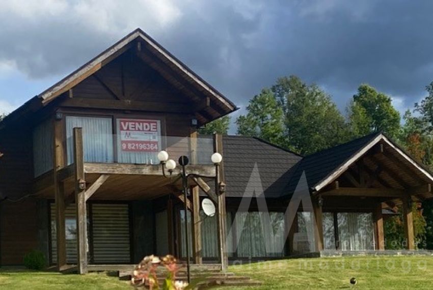 Casa en Venta en Pucón